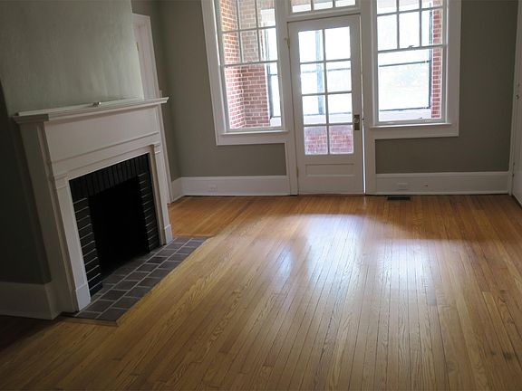 3rd image of 2978 Riverside Ave APT 6
