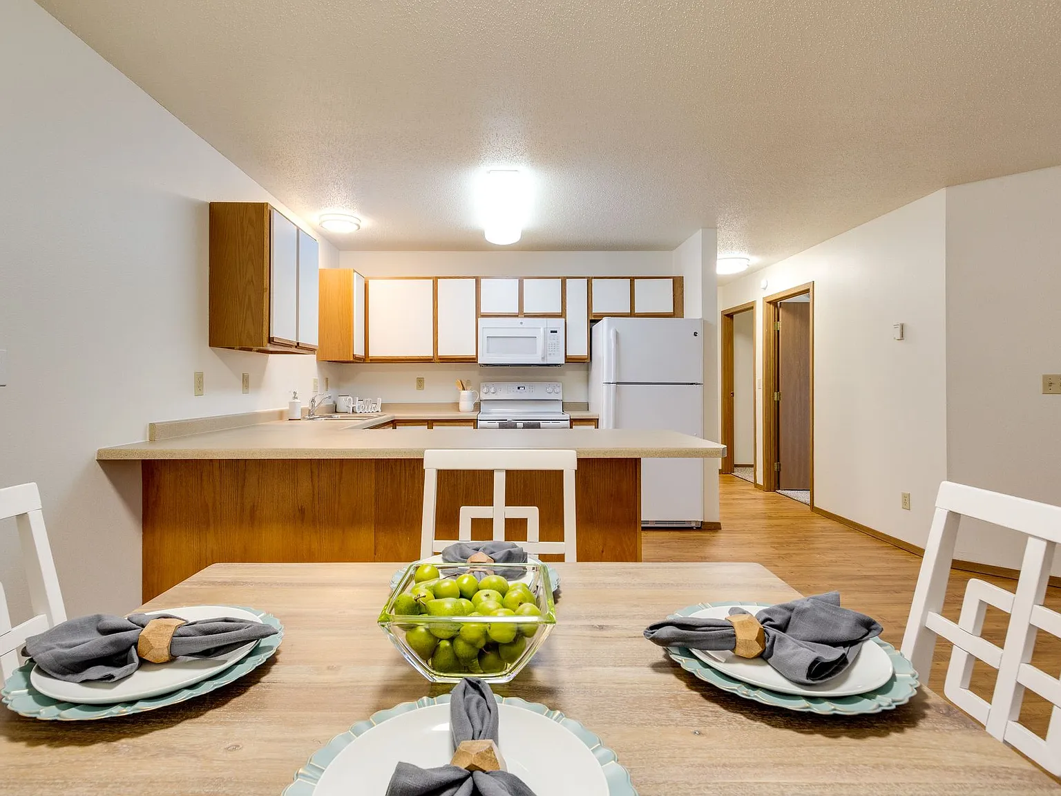 Dakota E & W Apartments — Photo 2