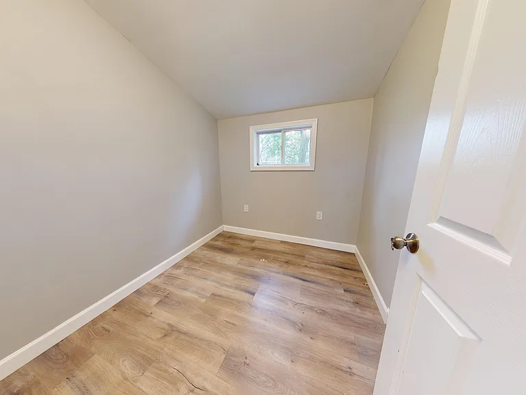 132 Goodall St #R — Photo 12