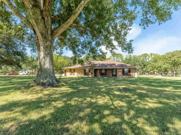 56260 Highway 404, White Castle, LA 70788