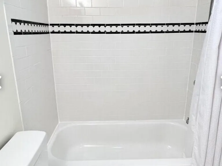 37 R St NW — Photo 12