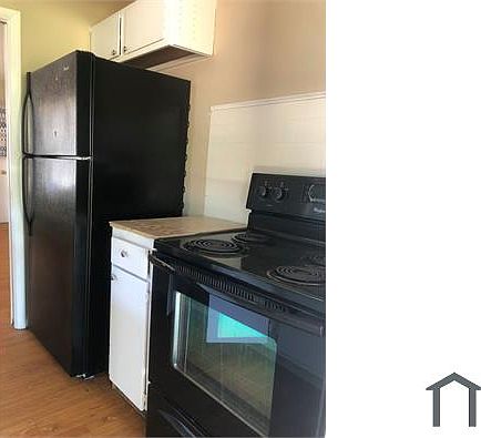 3rd image of 1429 Corinthian Ave