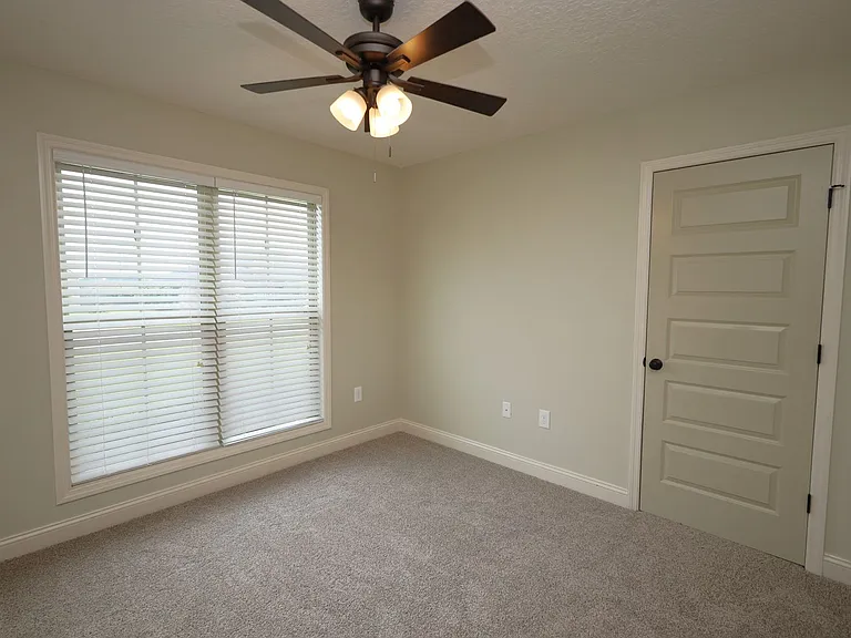 3872 Karaline Cir — Photo 14