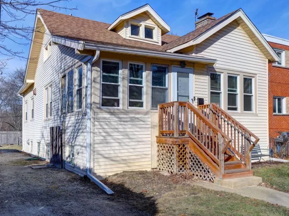 2211 Foster St, Evanston, IL 60201