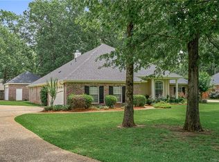 209 Old Palmetto Rd, Benton, LA 71006