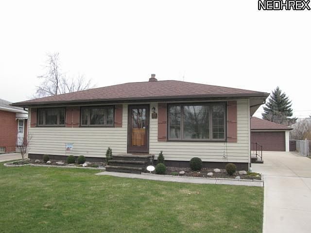 1st image of 19141 Davinwood Dr