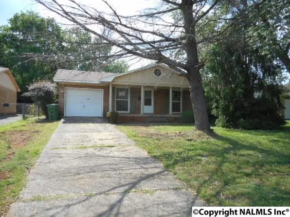 601 Marguerite Dr NW, Huntsville, AL 35805
