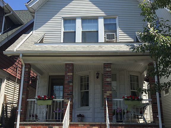 2nd image of 8641 107th St