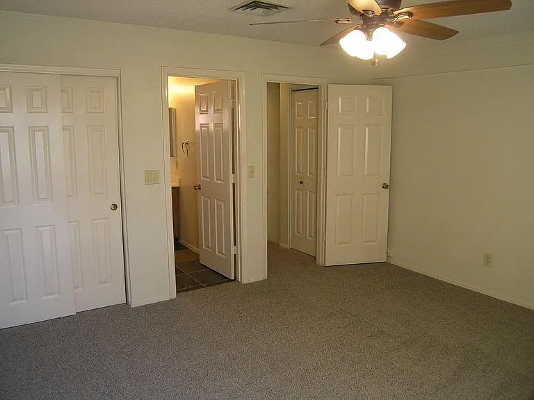 Upstairs Second Master Suite