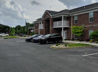 10501 Chariot Run Ct #103, Louisville, KY 40272