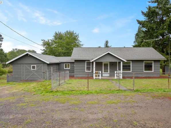 9966 SW High Ln, Gaston, OR 97119
