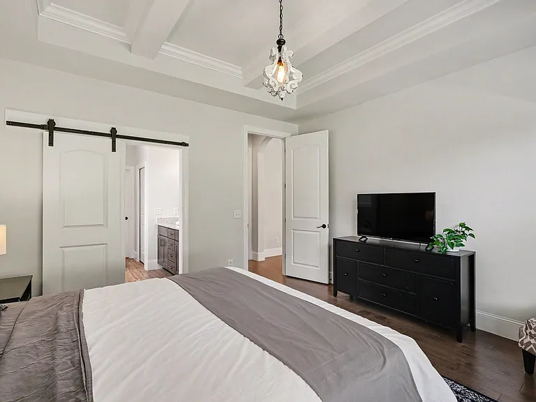 7102 Big Oak Ln — Photo 16