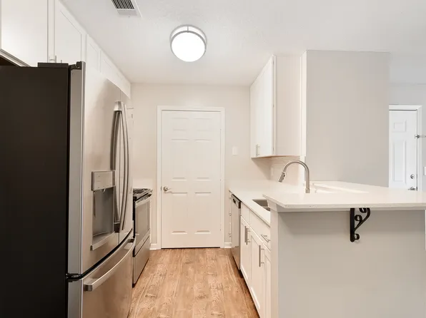 The Woodlands Apartment Homes