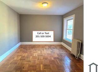 196 Roseville Ave, Newark, NJ 07107