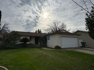 1750 Santa Ana Ave, Clovis, CA 93611