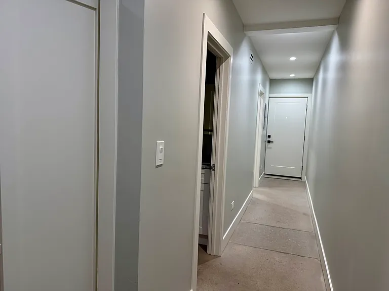 4730 W Grace St #1B — Photo 11