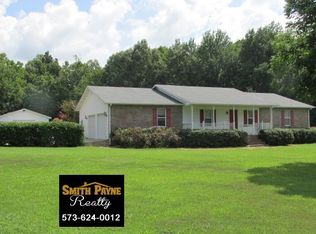 17540 Dee Mar Ln, Dexter, MO 63841
