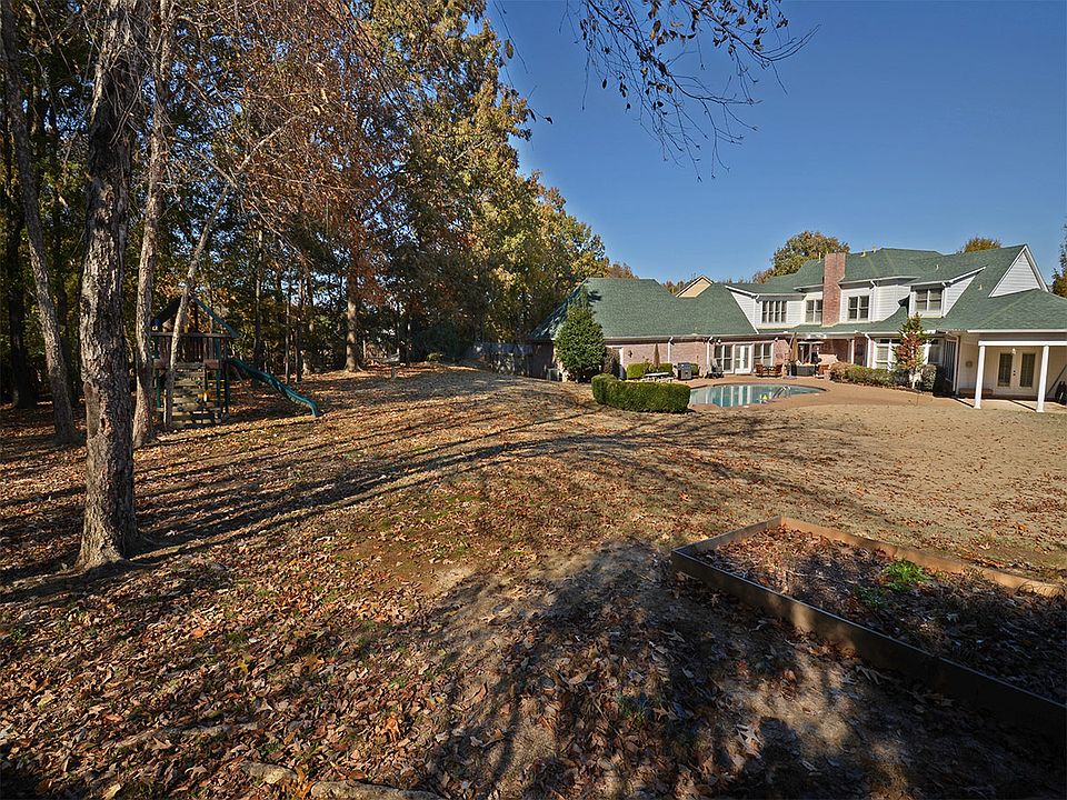 1st image of 9821 S Houston Oak Dr