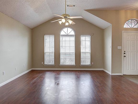 5th image of 7703 Redmont Dr