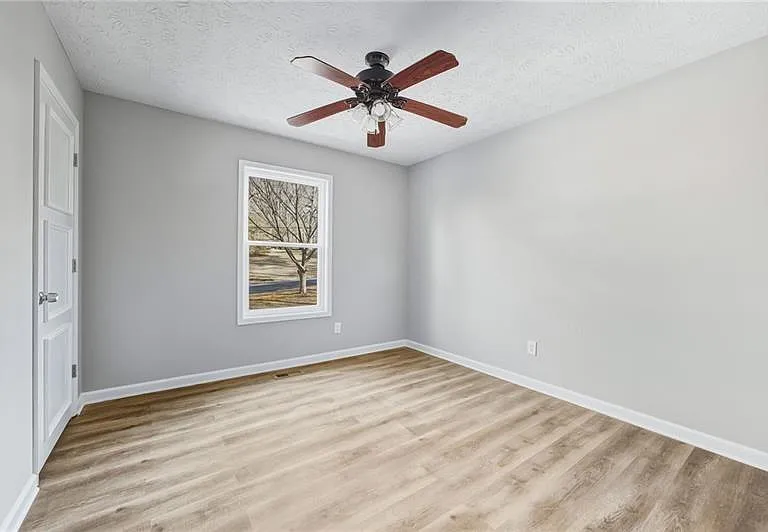 5825 Stonehaven Dr NW — Photo 21