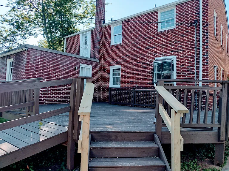 4204 Colonial Rd — Photo 48