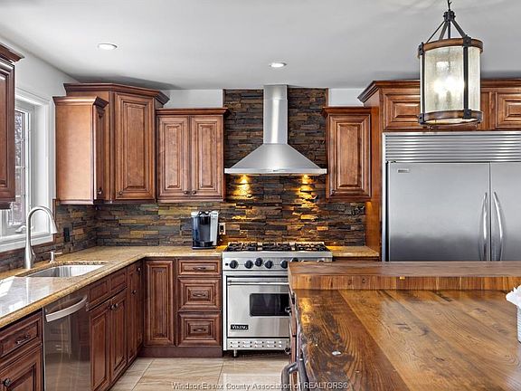 4th image of 313 Crystal Bay Dr