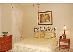 3rd image of 3233 Benicia Ct