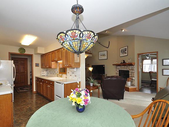 3rd image of 530 N Silverbrook Dr Unit 315