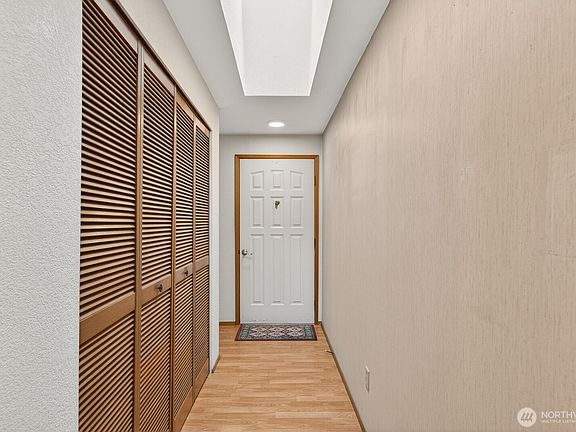 4th image of 721 156th Street NE
