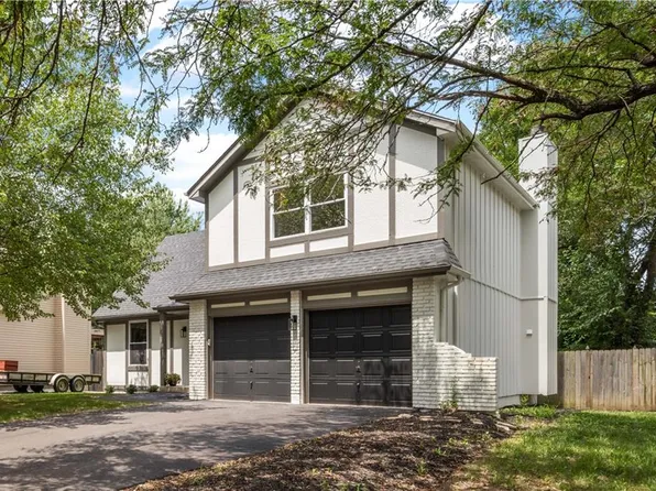 16504 W 150th Ter, Olathe, KS 66062