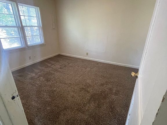 5th image of 532 E Chicago St APT 1