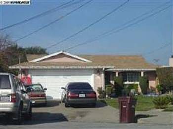 1st image of 7217 Dumas Pl