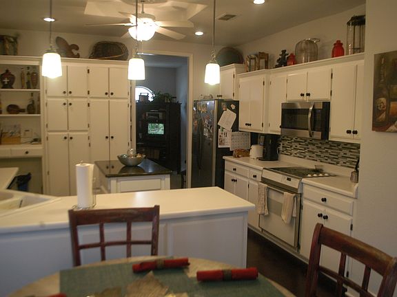 4th image of 1713 Brookwater Pl