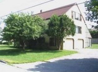 6 Grouse Ln, Waterville, ME 04901