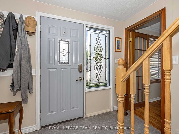 5th image of 1516 Beaverpond Dr #F