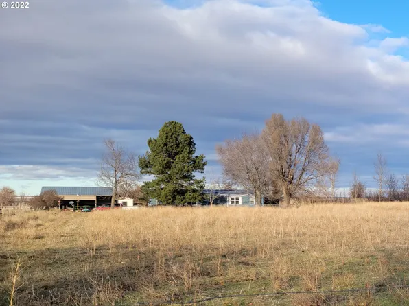 46085 Minthorn Ln, Pendleton, OR 97801