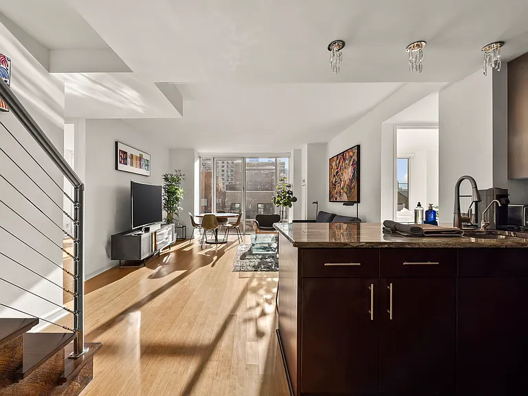 350 W 53rd St #A — Photo 11