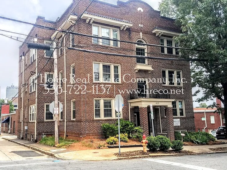 415 N Spring St #6 — Photo 2