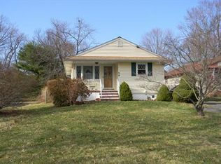 34 Ardmaer Dr, Bridgewater, NJ 08807