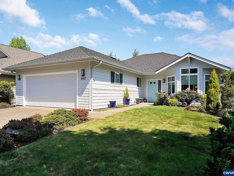 1st image of 4811 SW Hollyhock Cir