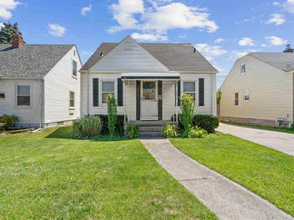 6226 Kendal St, Dearborn, MI 48126
