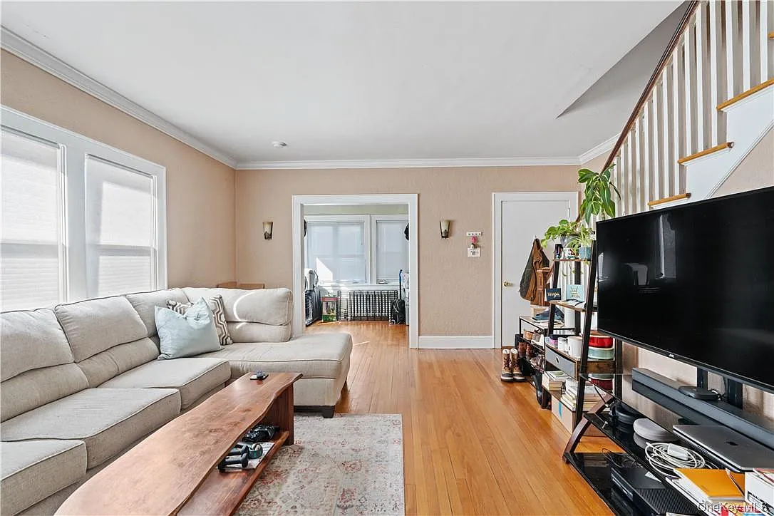 204 Lakeview Avenue, Harrison, NY 10604 — Photo 3