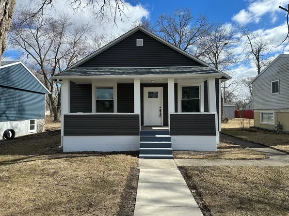 720 N Park Ave, Kankakee, IL 60901