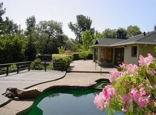 750 Bowhill Rd, Hillsborough, CA 94010