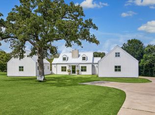 2200 Hartfield Rd, Round Top, TX 78954