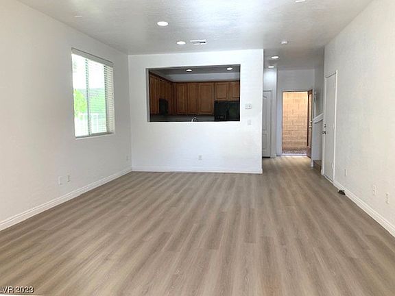 5th image of 8161 New Rock Ct