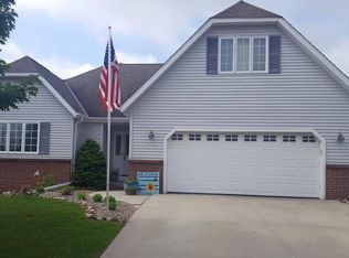 489 Reagan Rd, Kewaskum, WI 53040