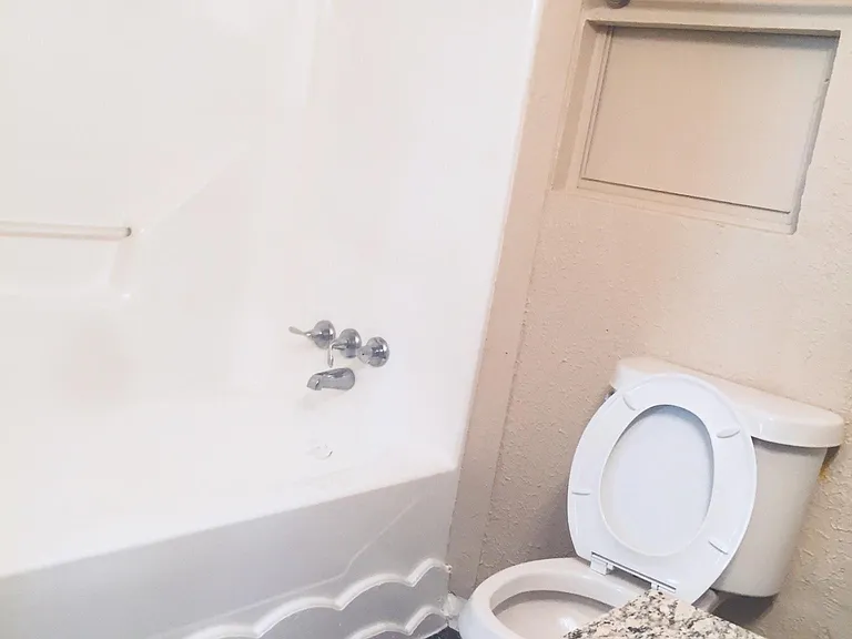 3319 Palm Ave — Photo 6