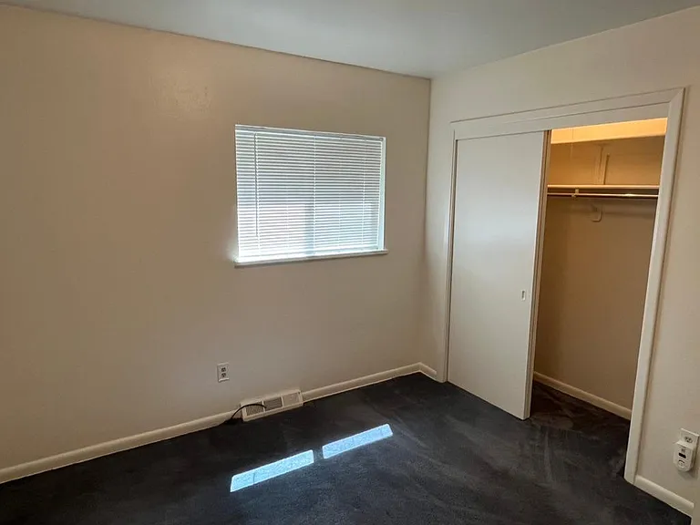 2910 Teller St — Photo 6