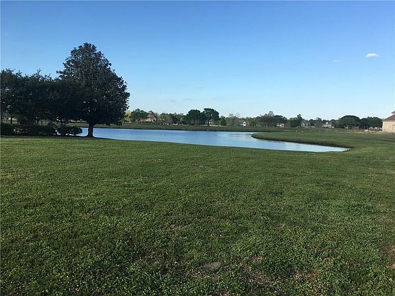 5th image of 19 Bonita Bay Dr